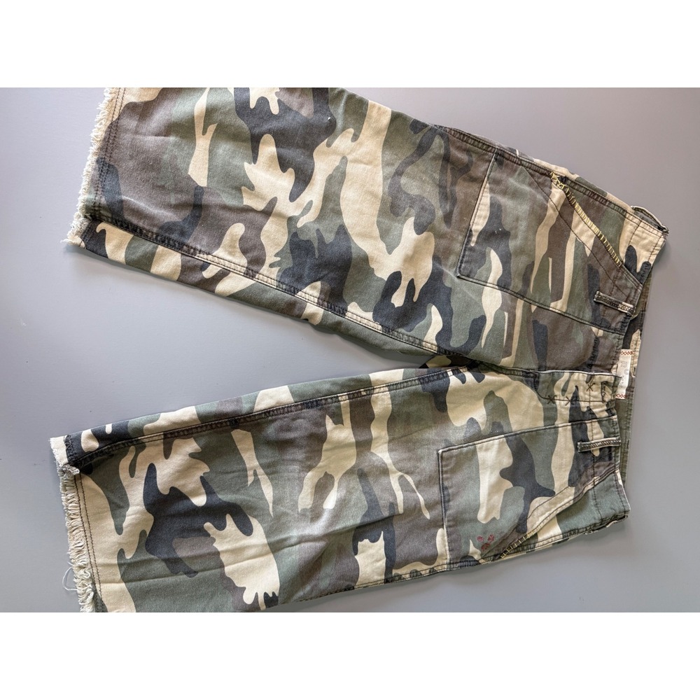 Vintage Roxy Camo Cargo Pants Green Brown Hibiscus Star Embroidery Size 7 Y2K